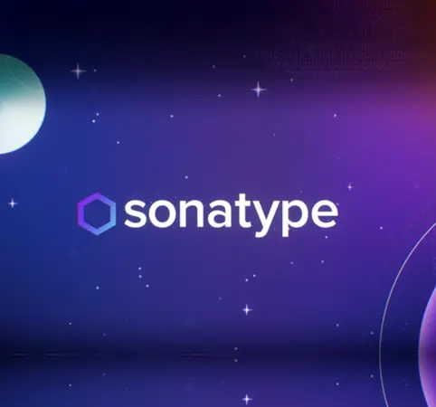 Logo de Sonatype sobre un fondo espacial con tonos púrpura.